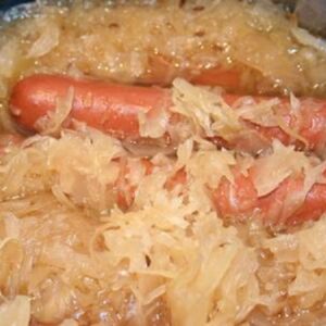 Kraut Dog Meal Serves 2-4